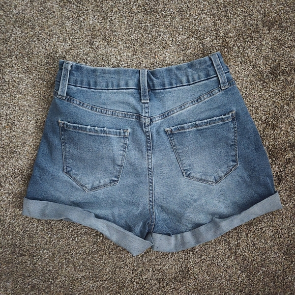 No Boundries Denim - Picture 3 of 6